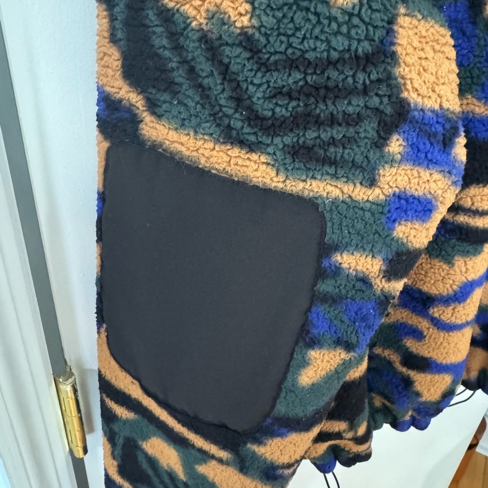 The North Face Men's Zip Up Sweater - Blue, Black, and Brown - Picture 7 of 8